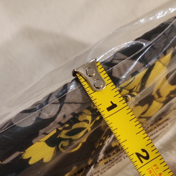 Vera Bradley Baroque Black and Yellow Wristlet - Picture 5 of 6